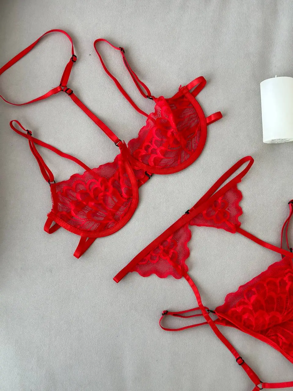Lingerie-set-with-garter-and-choker